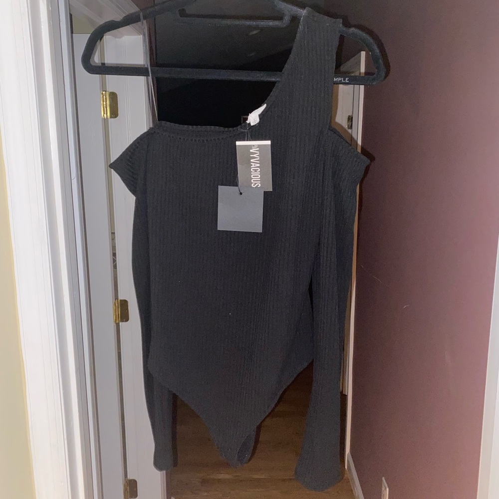 Black bodysuit size large